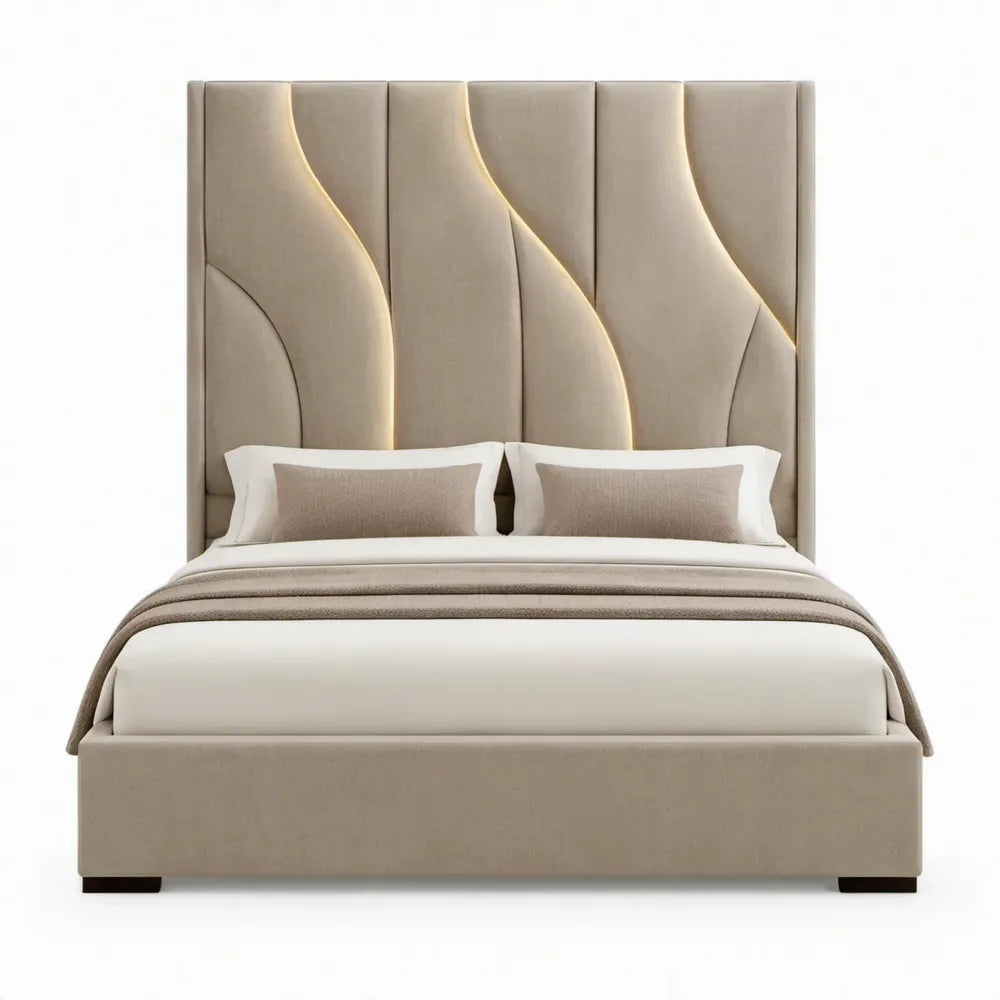 Beige gestoffeerd tweepersoonsbed met warmwitte ledverlichting, 180 x 200 cm